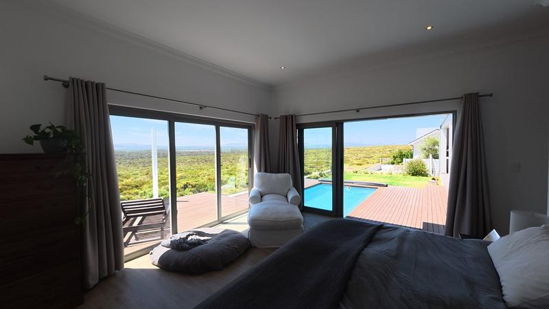 4 Bedroom Property for Sale in Yzerfontein Western Cape